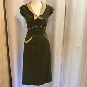 STOP STARING 1950s Retro-Style Dark Green and Beige Dress